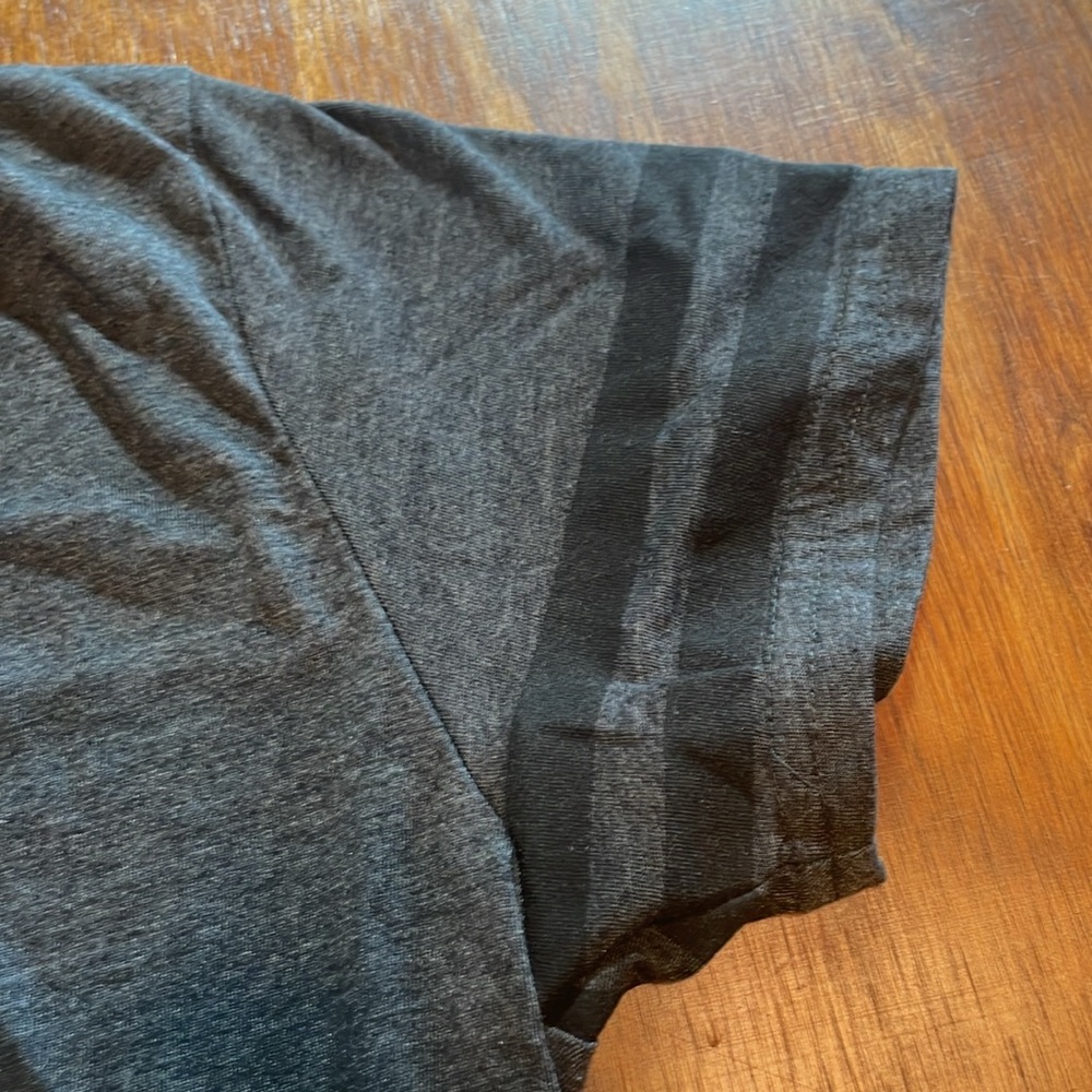 Tshirt - Picture 3 of 3